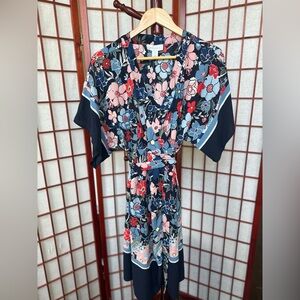 Motherhood dress with butterfly sleeve